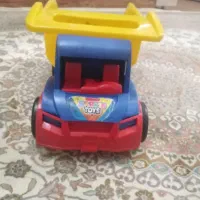 کامیون اسباب بازی و اسب بادی