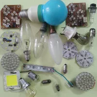 لامپ و کلید وپریز و