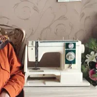 چرخ خیاطی ژانومه ۸۱۳