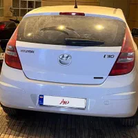 هیوندا ای ۳۰ مدل ۲۰۱۱