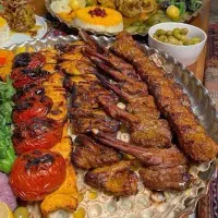 نیازمند پیک موتوری و صندوقدار خانم|استخدام خدمات فروشگاه و رستوران|شیراز, کوزه گری|دیوار