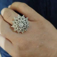 انگشتر بسیار زیبا طرح الماس|جواهرات|قم, زنبیل آباد|دیوار