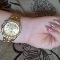 ساعت مچی زنازنه