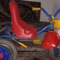 دو عدد اسباب بازی
