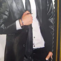 کت شلوار کراوات  وکفش ورنی مشکی