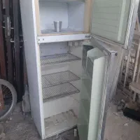 دوعددیخچال|یخچال و فریزر|ابریشم, |دیوار