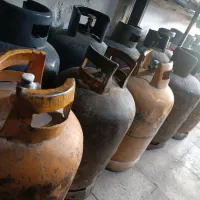 کپسول زرد. و سیاه فروشی|ابزارآلات|سراوان, |دیوار