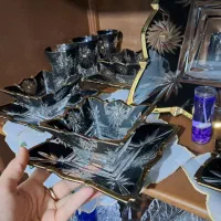 یک سری ظروف کریستال و چینی اصل