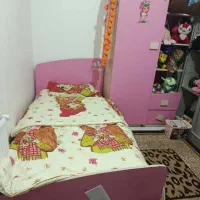 سرویس نهار خوری و تخت خواب و کمد بچه|میز و صندلی غذاخوری|اشتهارد, |دیوار