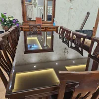 میز غذاخوری ۱۰ نفره و آینه کنسول در حد نو|میز و صندلی غذاخوری|ماکو, |دیوار