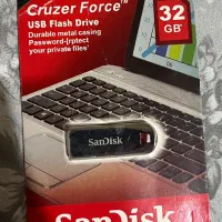فلشsandisk32گیگ و۱۶گیک