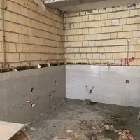 شاگرد کاشی کار