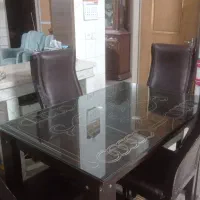 میز غذاخوری چهار نفره