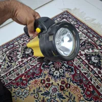 چراغ قوه نو نو باطری خابیده