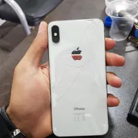 اپل iPhone XS Max با حافظهٔ ۶۴ گیگابایت
