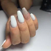 کاشتت خدمات ناخن|خدمات آرایشگری و زیبایی|شیراز, شهرک قمشه|دیوار
