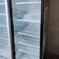 یخچال ویترینی تاج کوتاه|کافی‌شاپ و رستوران|رشت, شالکو|دیوار