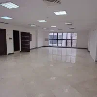 ۱۳۰  متر  بر  سعادت آباد