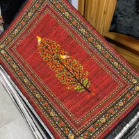 فرشینه مخمل قرمز کلاسیک|فرش|تهران, عبدل‌آباد|دیوار