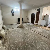 آپارتمان ۷۰متر/۲خواب/ط دوم/ مترو