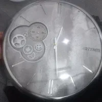 ساعت دیواری