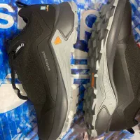 کفش و کتونی اورجینال سایز ۳۸نو۴۰ نو زنانه