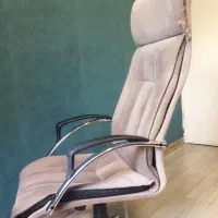 صندلی مدیریتی جک دار