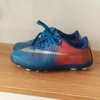 کفش اسپرت و چمن|کیف، کفش، کمربند|تربتحیدریه, شهدا|دیوار