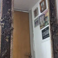 آینه قدی و میز