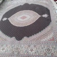 فرش ماهی اصل۷۰۰شانه ۲۵۵۰تراکم سایز ۲/۵×۲/۵مربع|فرش|تبریز, |دیوار