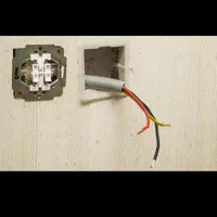 برقکاری ساختمان پذیرفته می شود ونصب ابگرم کن|خدمات پیشه و مهارت|میناب, |دیوار