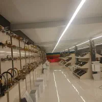 فروشنده با سابقه