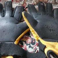 دستکش دروازه بانی|تجهیزات ورزشی|آران و بیدگل, |دیوار