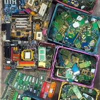 فروش بردهای اوراقی موبایل و کامپیوتر جهت بازیافت