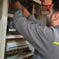 برقکار ساختمان و برق کار صنعتی رفع اتصالی
