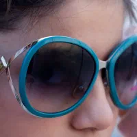 عینک آفتابی زنانه طرح استیل یکی بخر یکی ببر