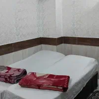 مهمانپذیر-کاشانی