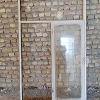در پنجره