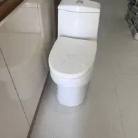 توآلت فرنگی درحدنو