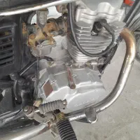 موتور 125تمام فابریک حتا راهنماهاش مزایده هس