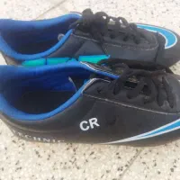 کفش فوتبال|تجهیزات ورزشی|نیشابور, کریم آباد|دیوار