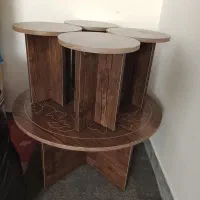 میز علی به همراه ۴میز کوچک