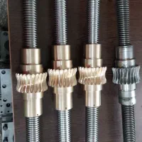 سوپورت و قلمبند دستگاه تراش|ماشینآلات صنعتی|اصفهان, شهرک صنعتی امیرکبیر (شاپور جدید)|دیوار