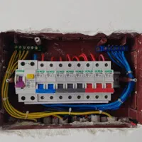 سیم کشی و برقکاری ساختمان|خدمات پیشه و مهارت|اهر, |دیوار