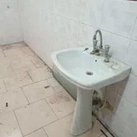 روشویی آماده نصب با شیر و اتصالات