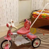 سه چرخه دوچرخه روروک|اسباب‌بازی بچه|بروجرد, |دیوار