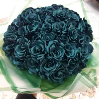 دسته گل مخملی نو نو ۷۴ شاخه مناسب هدیه
