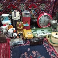 مجموعه قدیمی عتیقه چراغ ساعت رادیو کلمن کتری اتو