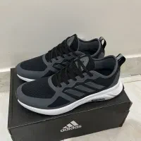کتونی اورجینال آدیداسAdidasاصل ویتنام به ضمانت.س44|کیف، کفش، کمربند|تهران, بریانک|دیوار