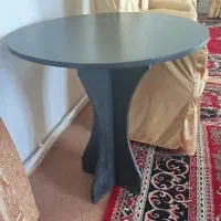 میز گردویی